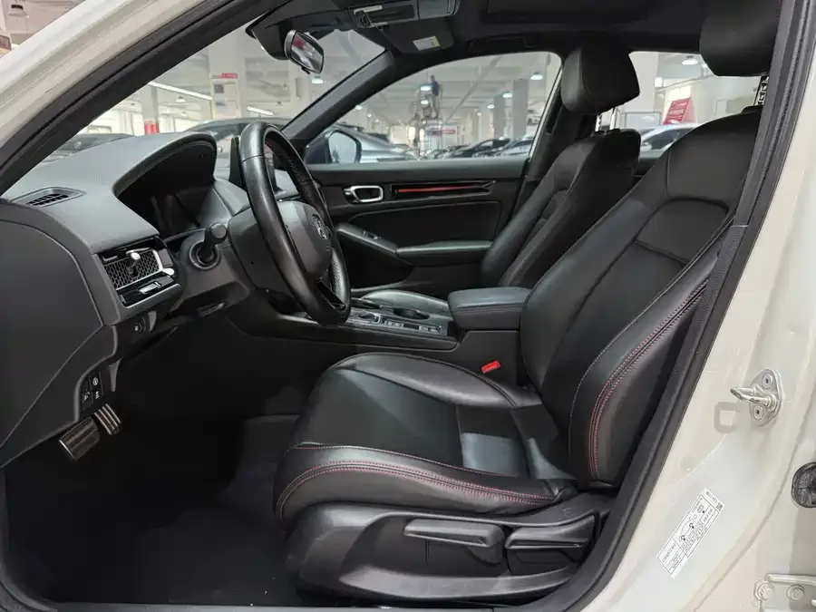 Honda CIVIC 2022 Civic 240TURBO CVT Ignition Edition 2023 — миниатюра 3