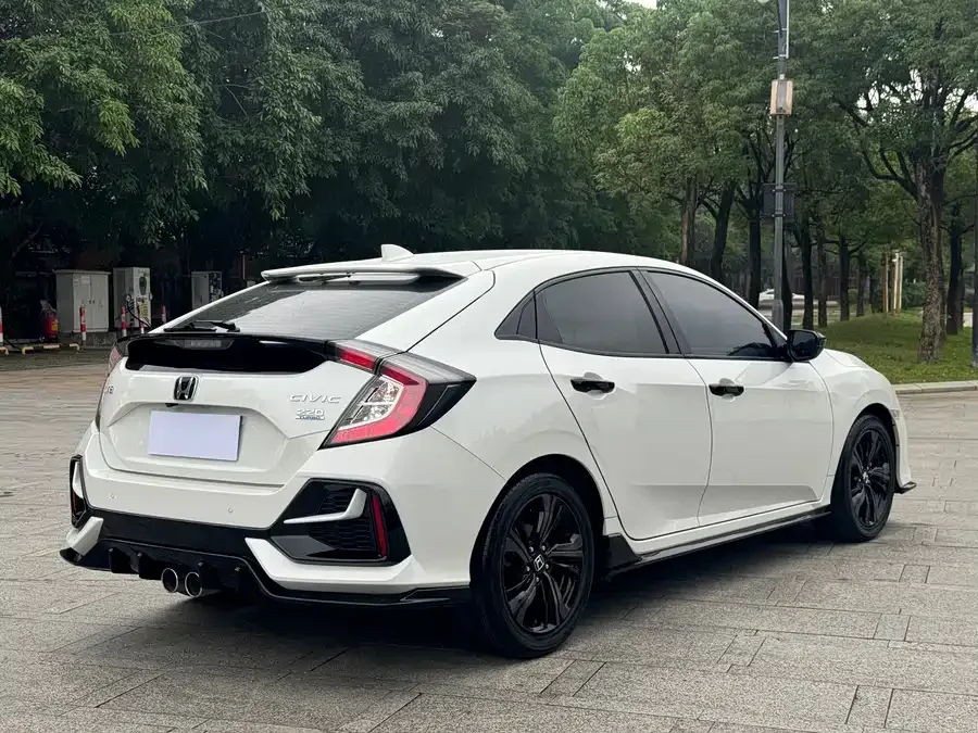 Honda CIVIC Civic 2021 HATCHBACK 220TURBO CVT Cool Control 2022 — миниатюра 4