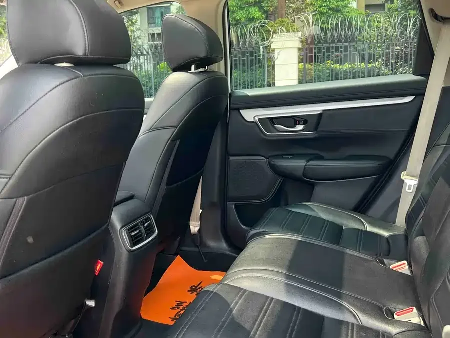 Honda CR-V 2021 240TURBO CVT 2WD Fashion Edition 2022 — миниатюра 5