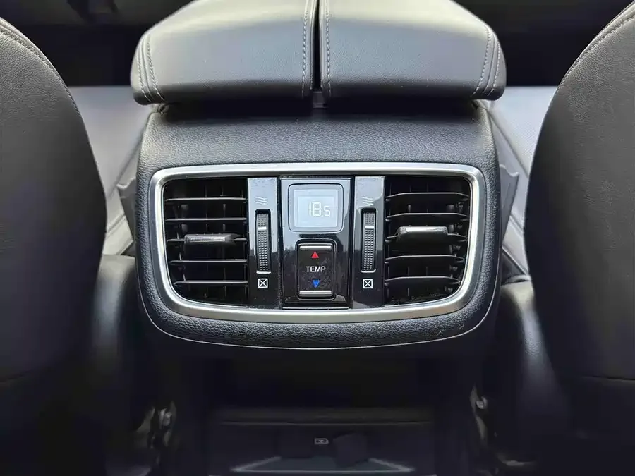 Honda Avancier 2023 Crown Road 240TURBO 2WD Smart Edition 2023 — миниатюра 3
