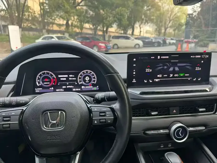 Honda Inspire 2023 Insignia 260TURBO Fine Edition 2024 — миниатюра 3