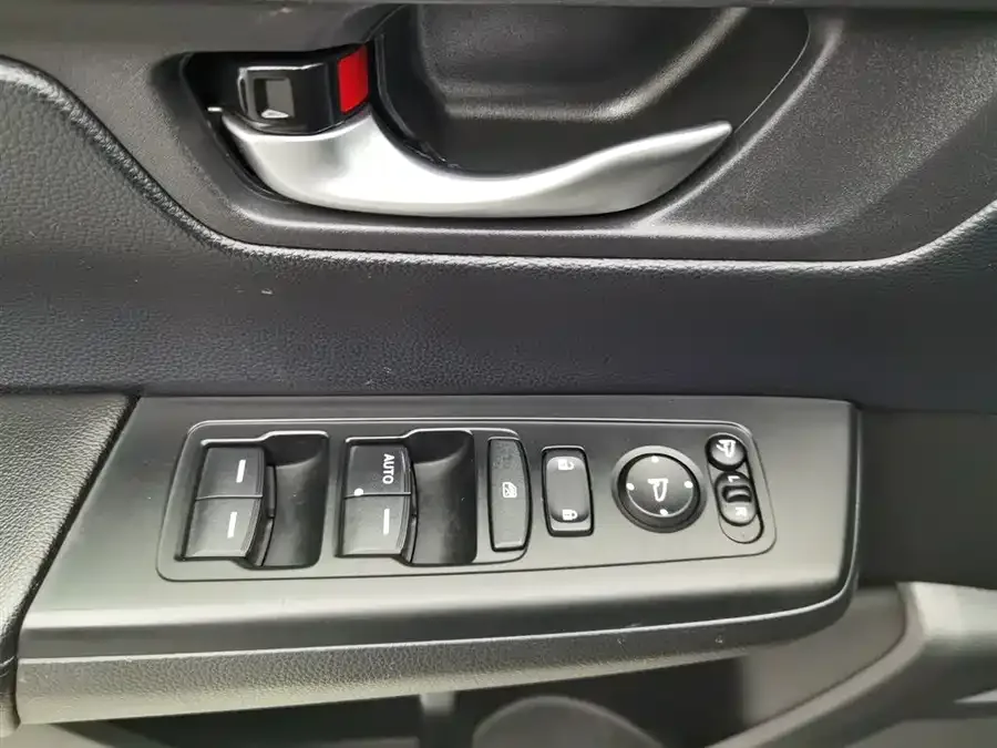 Honda CR-V 2023 240TURBO 2WD Vitality Edition 5 Seaters 2023 — миниатюра 3
