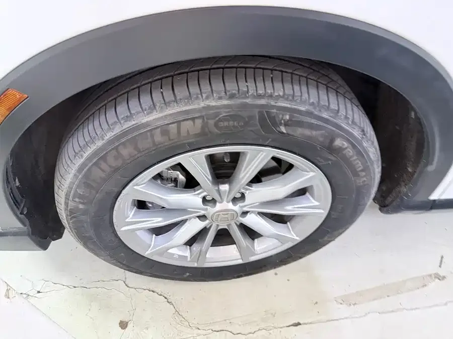 Honda CR-V 2023 240TURBO 2WD Premium Edition 7 Seaters 2022 — миниатюра 2