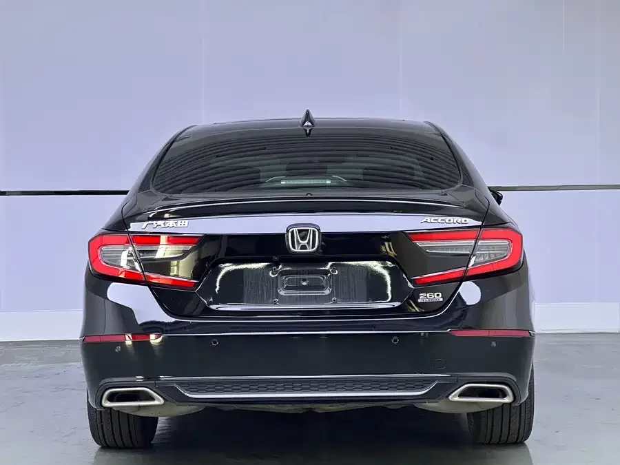 Honda Accord 2022 Accord 260TURBO Fantasy Night Premium Edition 2023 — миниатюра 2