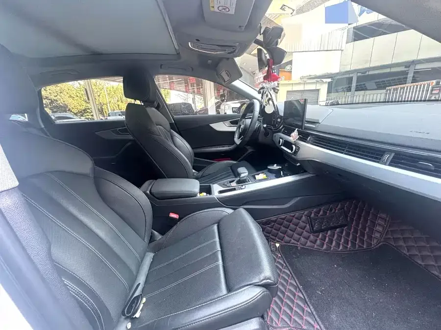 Audi a4 l 2022 40 TFSI luxury and dynamic model 2022 — миниатюра 2