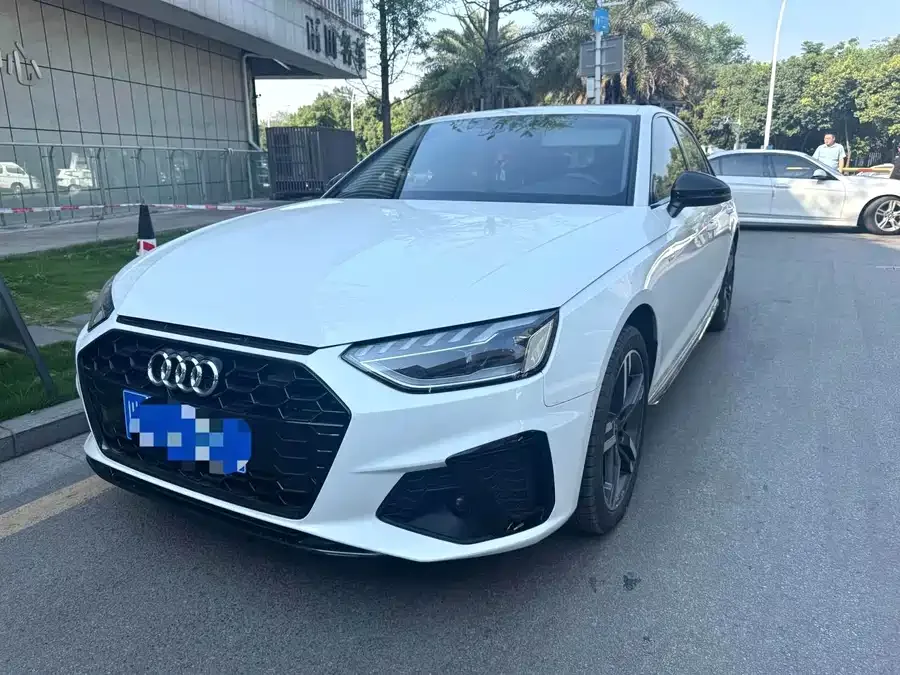 Audi a4 l 2022