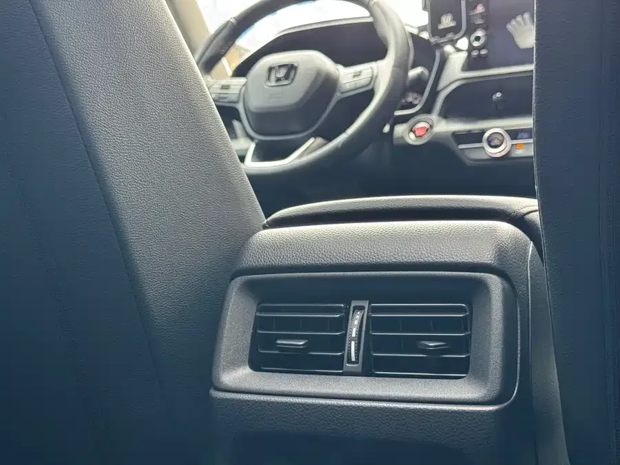 Honda CR-V 2023 240TURBO 2WD Front Edition 5 Seaters 2024 — миниатюра 5