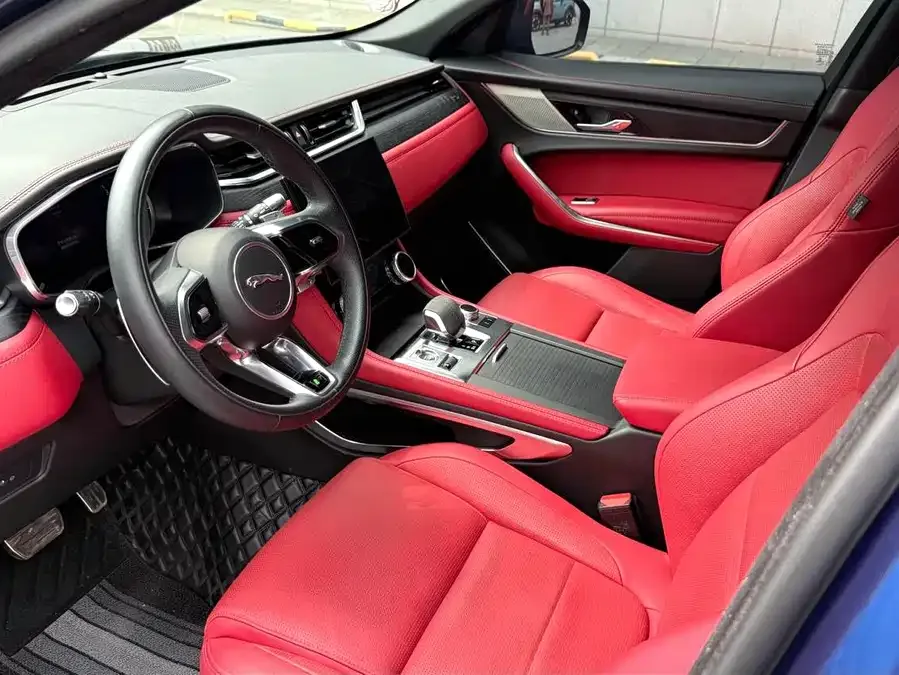 Jaguar F-Pace 2022 P250 R-Dynamic BLACK 2022 — миниатюра 5
