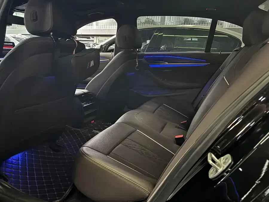 BMW 5 Series BMW 5 Series 2022 530Li Leading M Sport Package 2022 — миниатюра 5