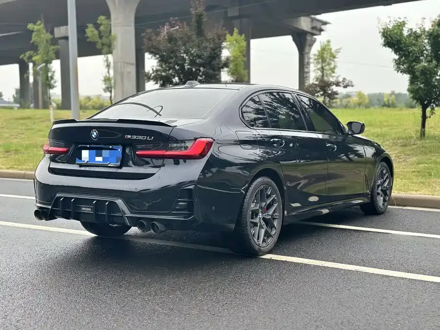 BMW 3 Series BMW 3 Series 2025 330Li M Sport Night Edition 2025 — миниатюра 5
