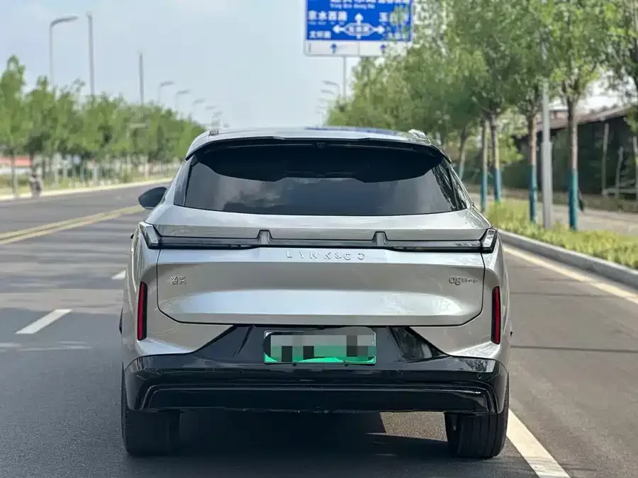 Lynk & Co 08 EM-P Lynk & Co 08 EM-P 2026 Model 160km Long Range Ultra 2025 — миниатюра 3