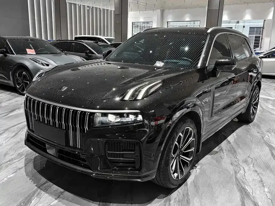 Lynk & Co 09 EM-P 2023
