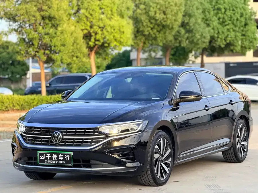 Volkswagen Passat Passat 2024 380TSI Dragon Edition 2024 — фото 1, купить с доставкой в Москву