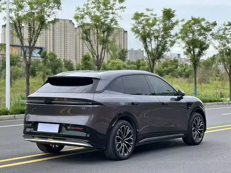 Zeekr 7X Zeekr 7X 2025 100kWh Long-range Rear-wheel Drive Smart Driving Edition 2025 — миниатюра 3