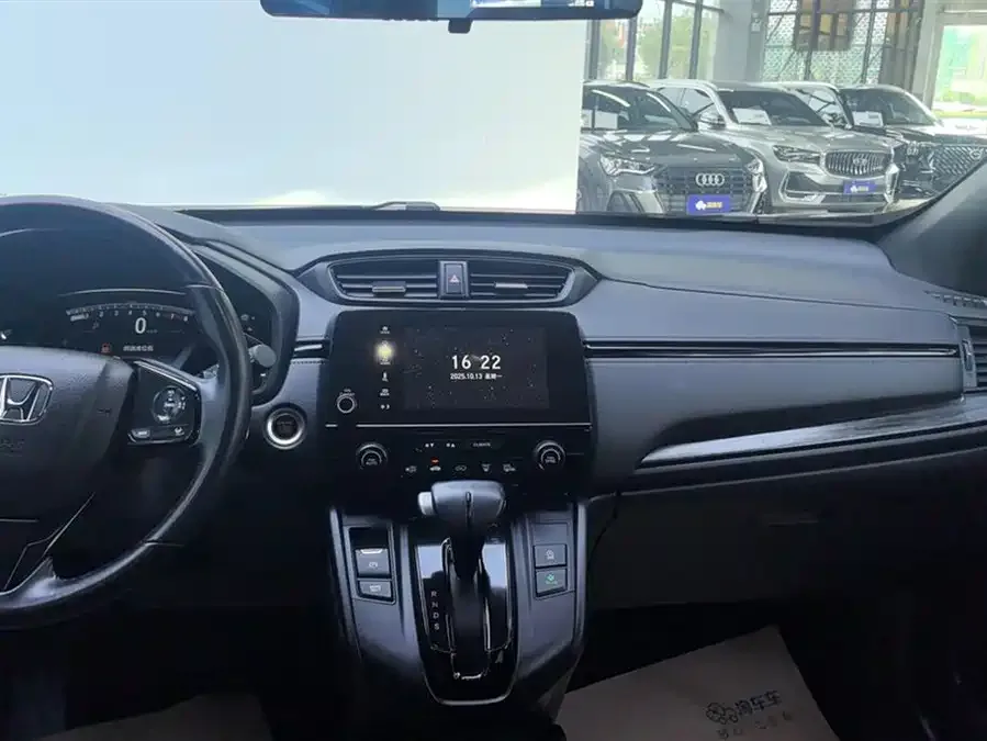 Honda CR-V 2021 240TURBO CVT 2WD Black Jazz Edition 2022 — миниатюра 4