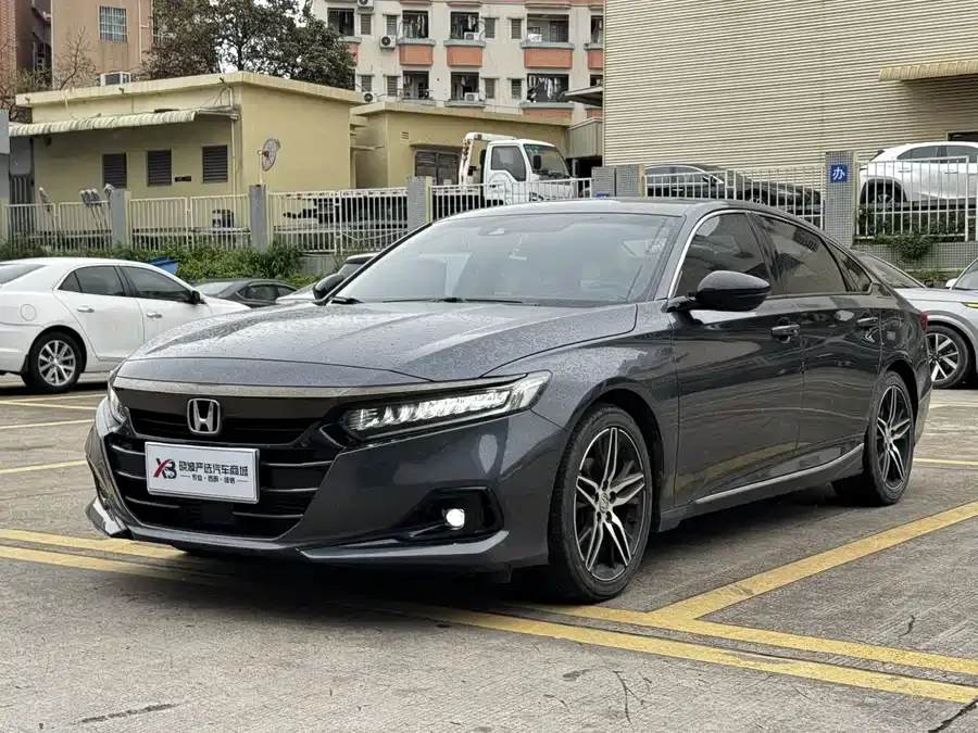 Honda Accord 2022 Accord 260TURBO Fantasy Night Premium Edition 2023 — фото 1, купить с доставкой в Москву
