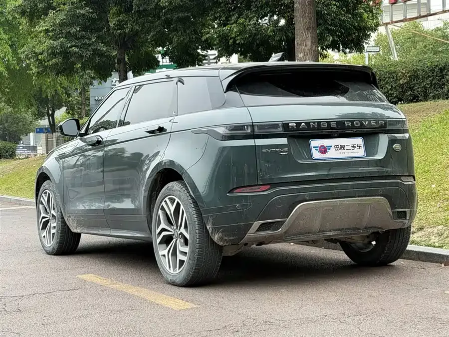 Land Rover Range Rover Aurora Range Rover Evoque 2021 Evoque L 249PS R-Dynamic First edition 2022 — миниатюра 4