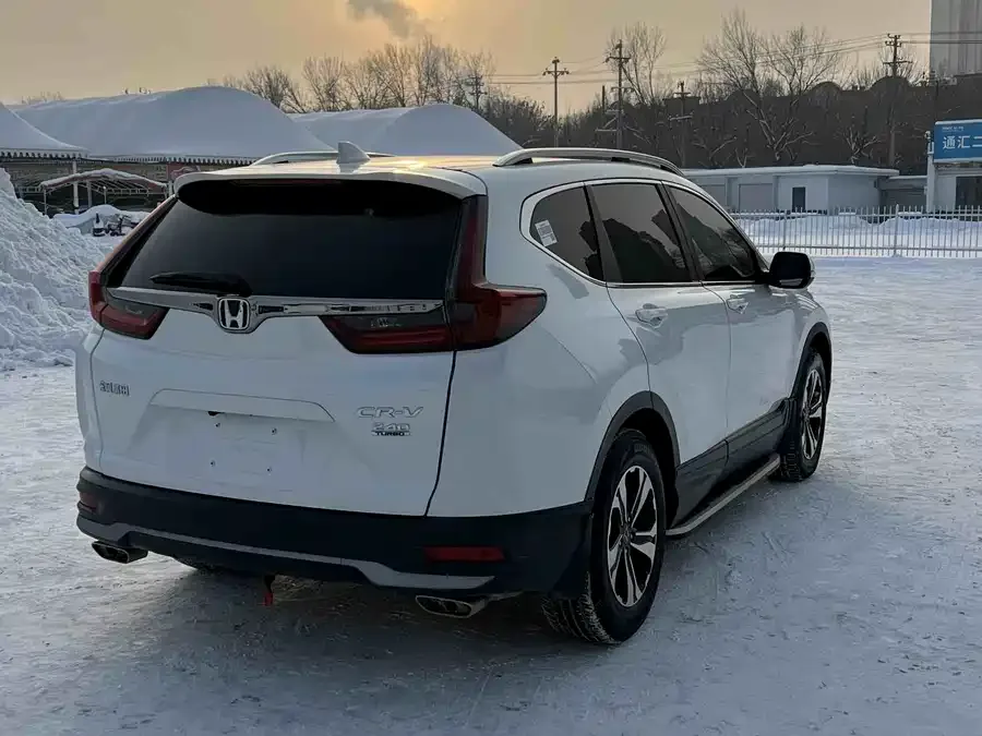 Honda CR-V 2021 240TURBO CVT 2WD Comfort Edition 2022 — миниатюра 3
