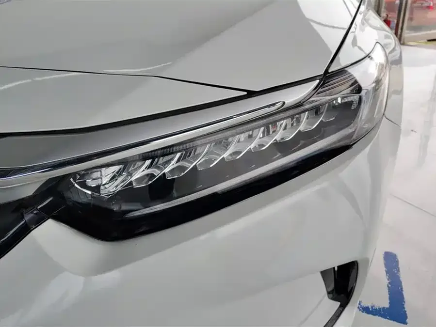 Honda Inspire Inship 2022 260TURBO Exquisite Edition 2022 — миниатюра 5