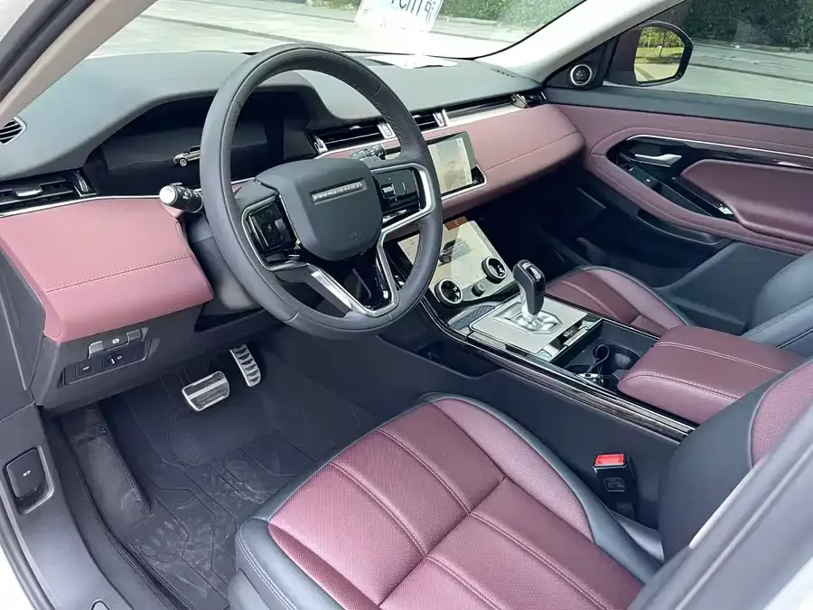Land Rover Range Rover Aurora Range Rover Aurora 2023 Aurora L 249PS Luxury Edition 2023 — миниатюра 3