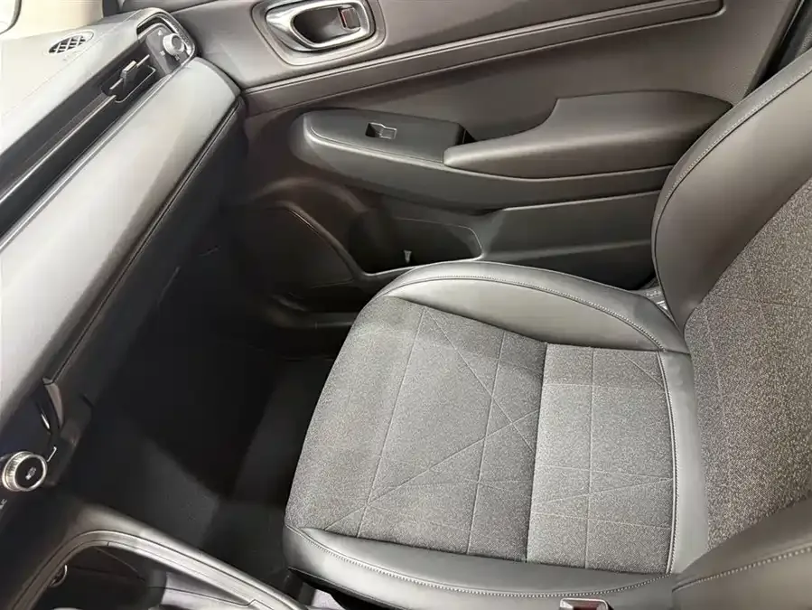 Honda VEZEL Binzhi 2023 1.5L CVT technology version 2023 — миниатюра 4