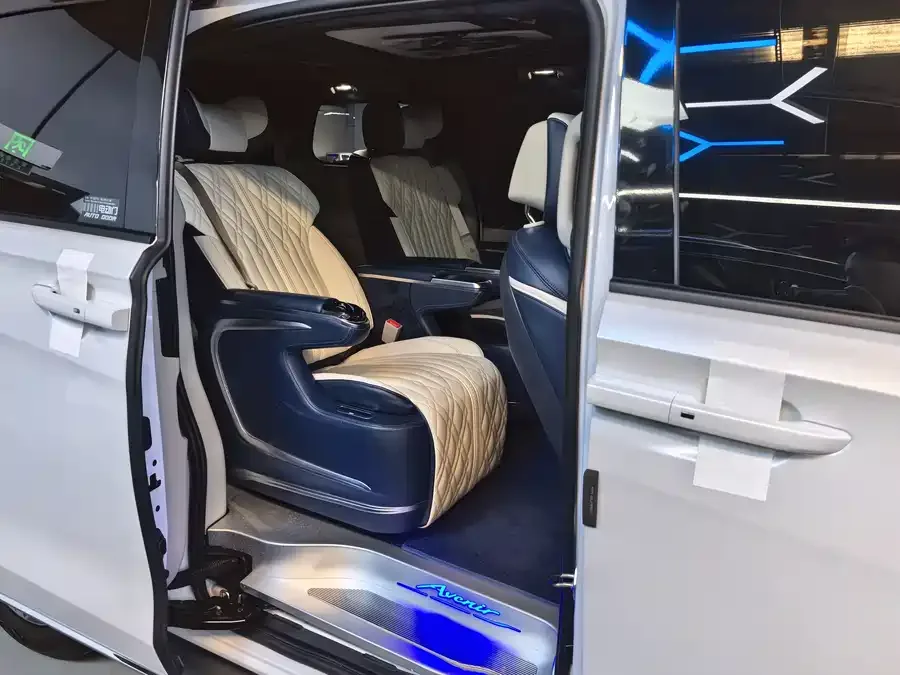 Buick GL8 2023 ES Lu Zun 653T Smart Luxury Heyue Edition 2023 — миниатюра 4