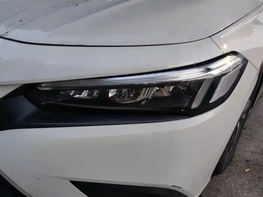 Honda CIVIC 2022 Civic 240TURBO CVT Dynamic Edition 2022 — миниатюра 2