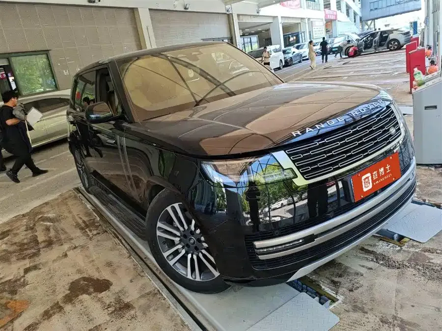 Land Rover Range Rover 2024