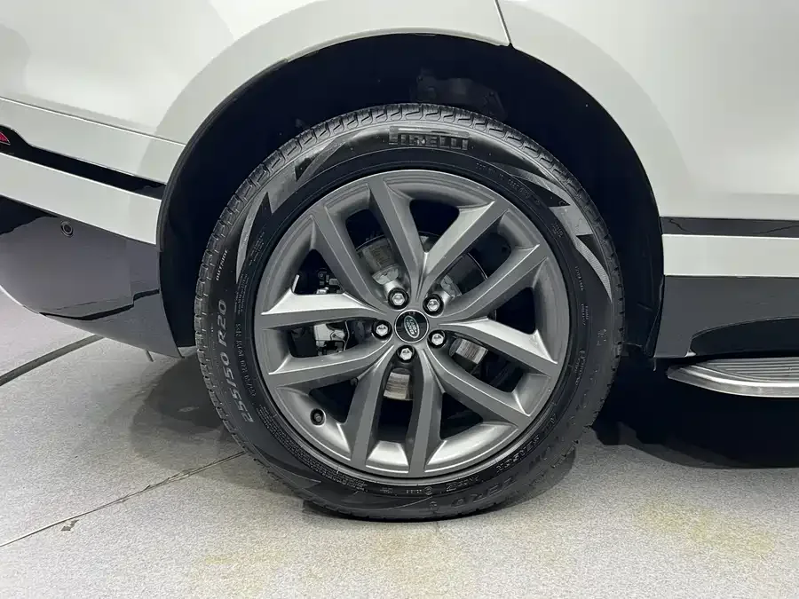 Land Rover Range Rover Velar Range Rover Velar 2024 Dynamic SE 2024 — миниатюра 5
