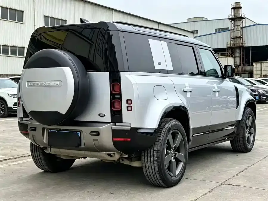 Land Rover guard Land Rover Defender 2022 110 P400 X-DYNAMIC HSE 2022 — миниатюра 3