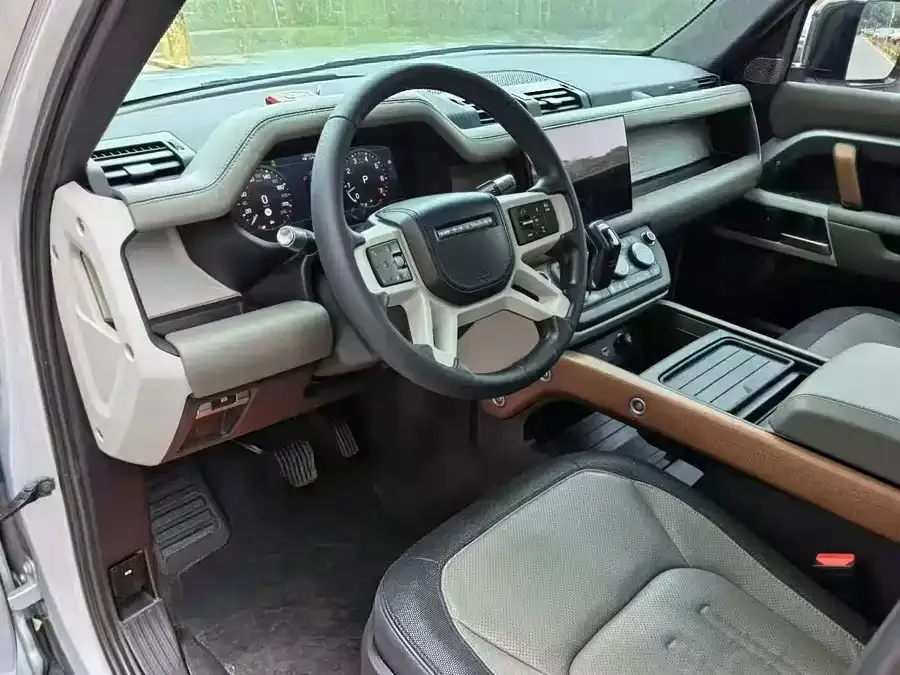 Land Rover guard Land Rover Defender 2022 110 P400 X-DYNAMIC HSE 2022 — миниатюра 4
