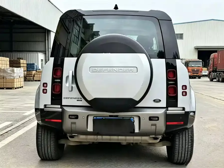 Land Rover guard Land Rover Defender 2022 110 P400 X-DYNAMIC HSE 2022 — миниатюра 5