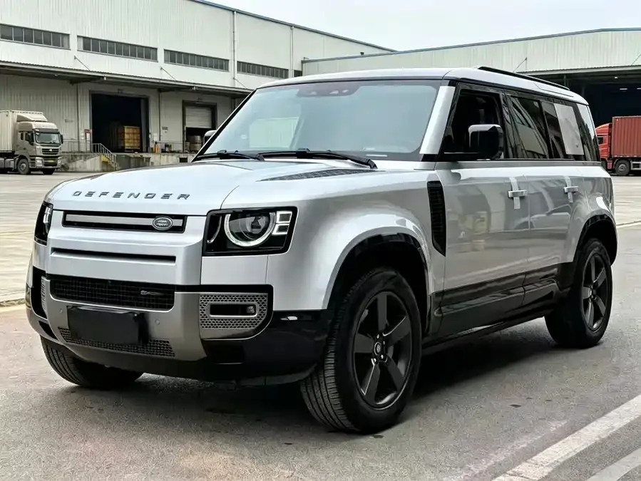 Land Rover guard 2022