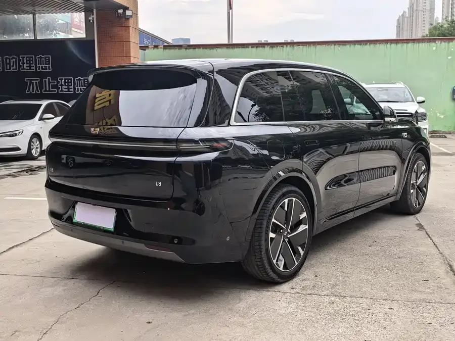 Li Xiang L8 Ideal L8 2025 Max Smart Renewal Edition 2025 — миниатюра 5