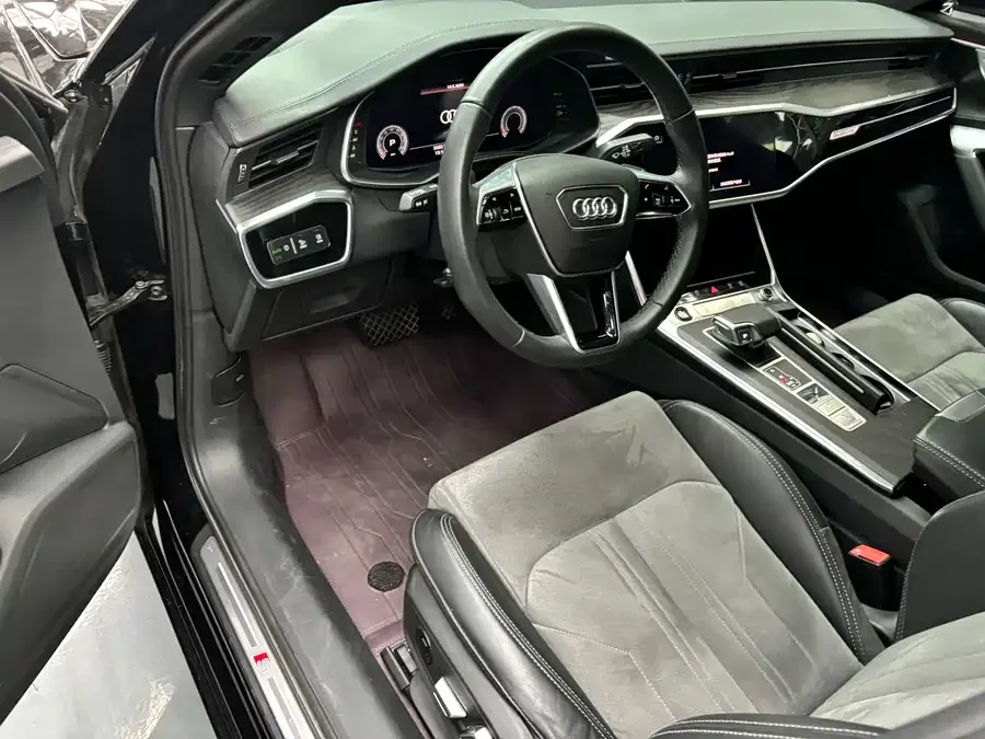 Audi A6L 2024 45 TFSI quattro premium dynamic model 2024 — миниатюра 2