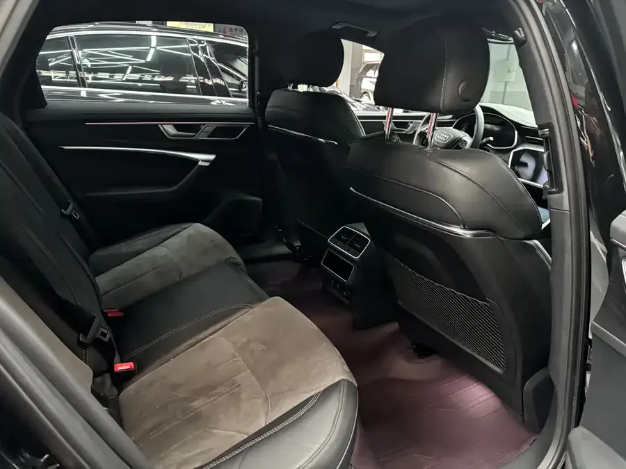 Audi A6L 2024 45 TFSI quattro premium dynamic model 2024 — миниатюра 4