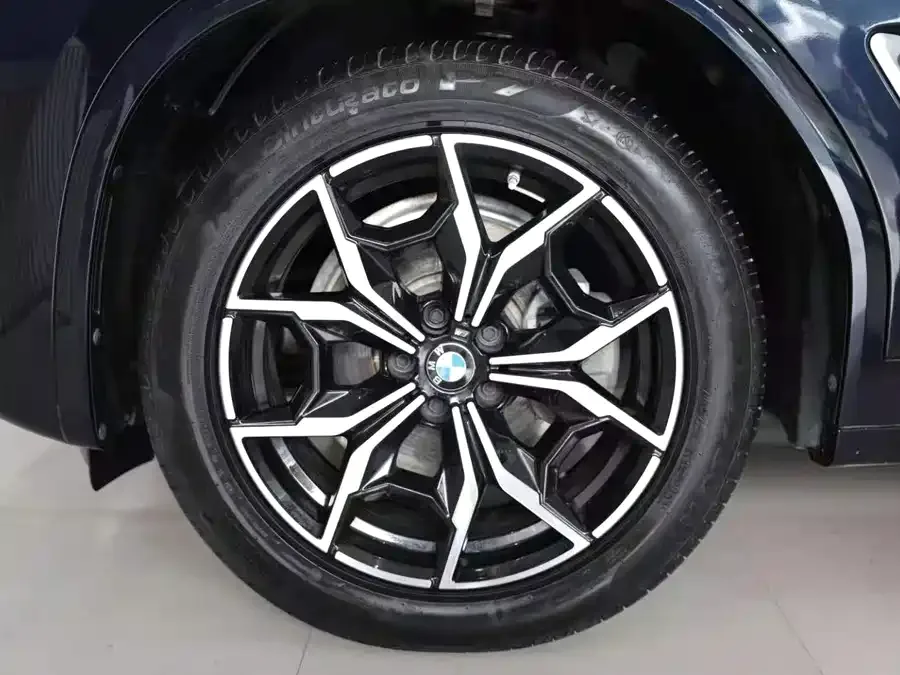 BMW X3 2022 facelift xDrive25i M Sport package 2022 — миниатюра 5