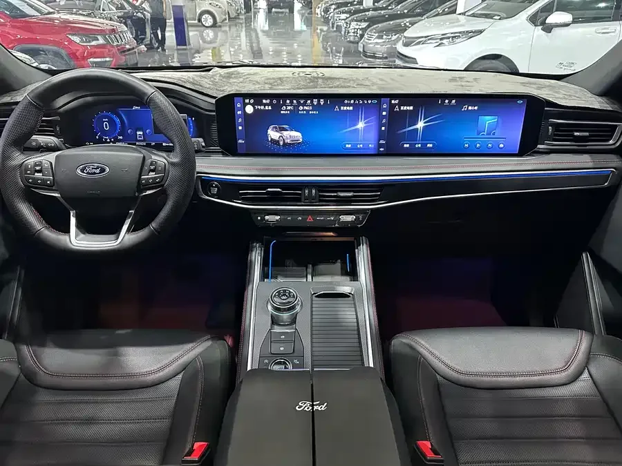 Ford Explorer Explorer 2023 EcoBoost 285 4WD ST-LINE 7 Seaters 2023 — миниатюра 3