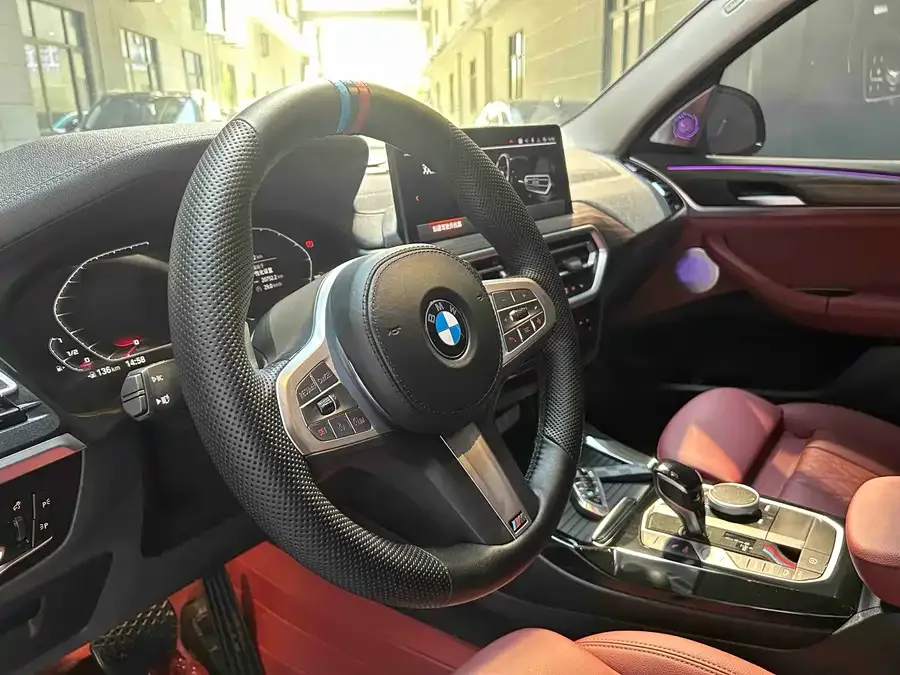 BMW X3 2023 facelift xDrive30i Leading M Night Edition 2024 — миниатюра 4