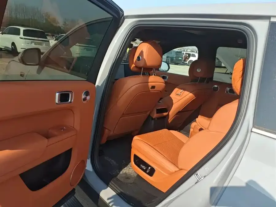 Li Xiang L9 Ideal L9 2025 Ultra Smart New Edition 2025 — миниатюра 5