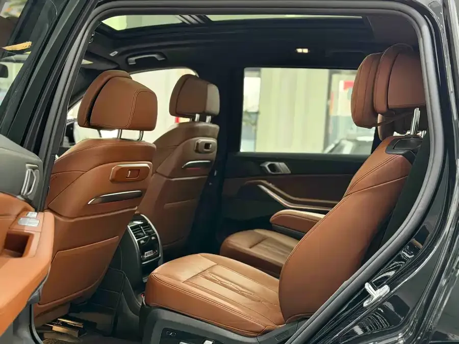 BMW X7 2023 xDrive40i Exclusive M Sport Package 2023 — миниатюра 2