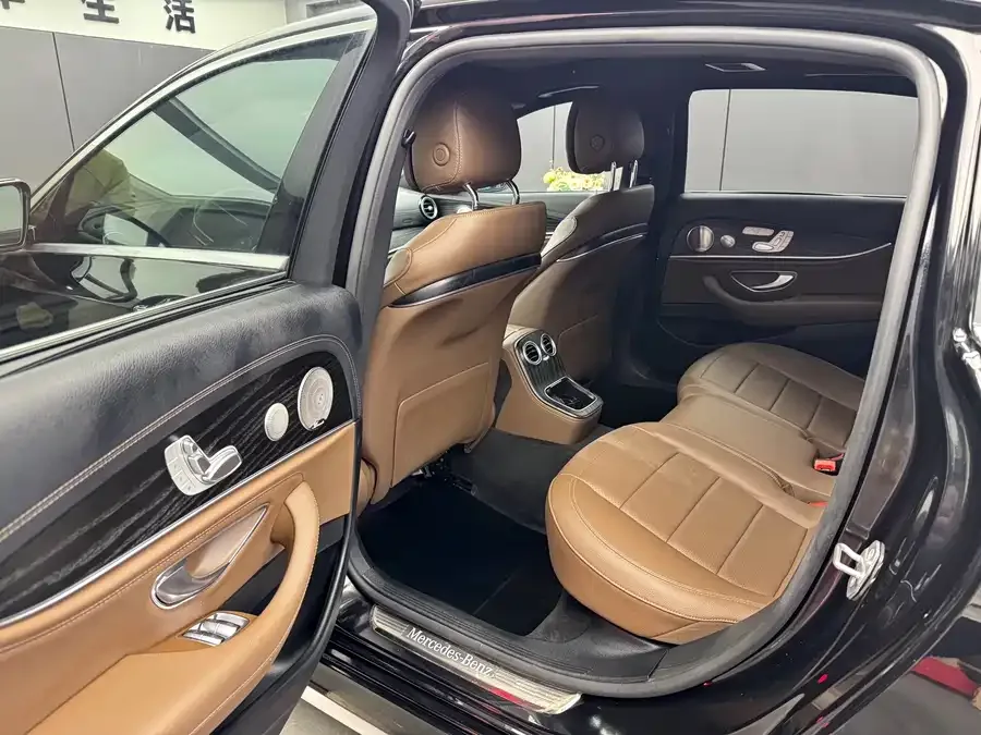 Mercedes-Benz E-Class Mercedes-Benz E-Class 2022 E 300 L Luxury Edition 2022 — миниатюра 3