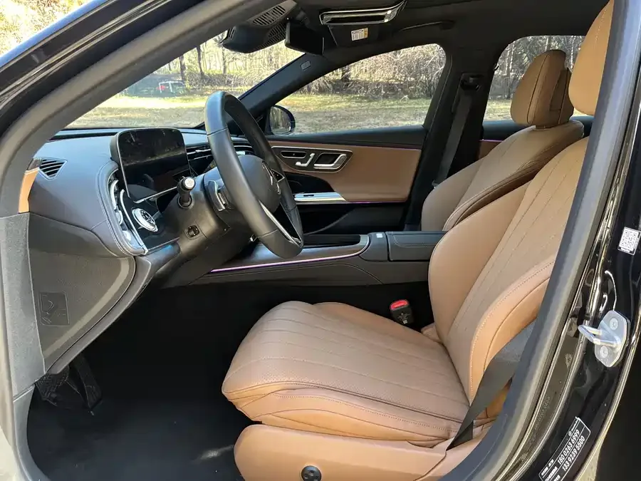 Mercedes-Benz E-class new energy Mercedes-Benz E-Class New Energy 2024 E 350 e L Plug-in Hybrid Sedan 2024 — миниатюра 5