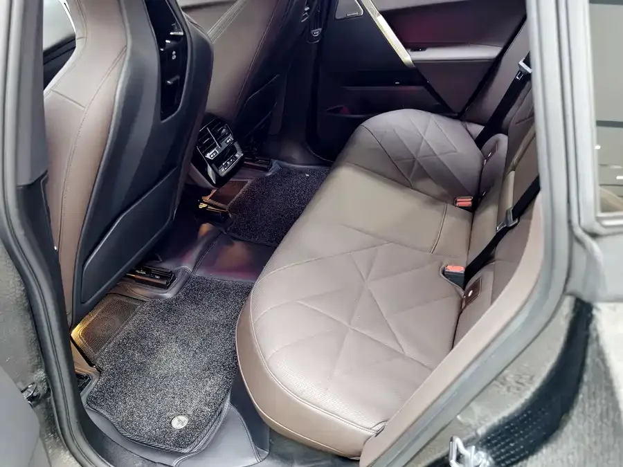 BMW iX 2023 facelift xDrive40 2023 — миниатюра 5