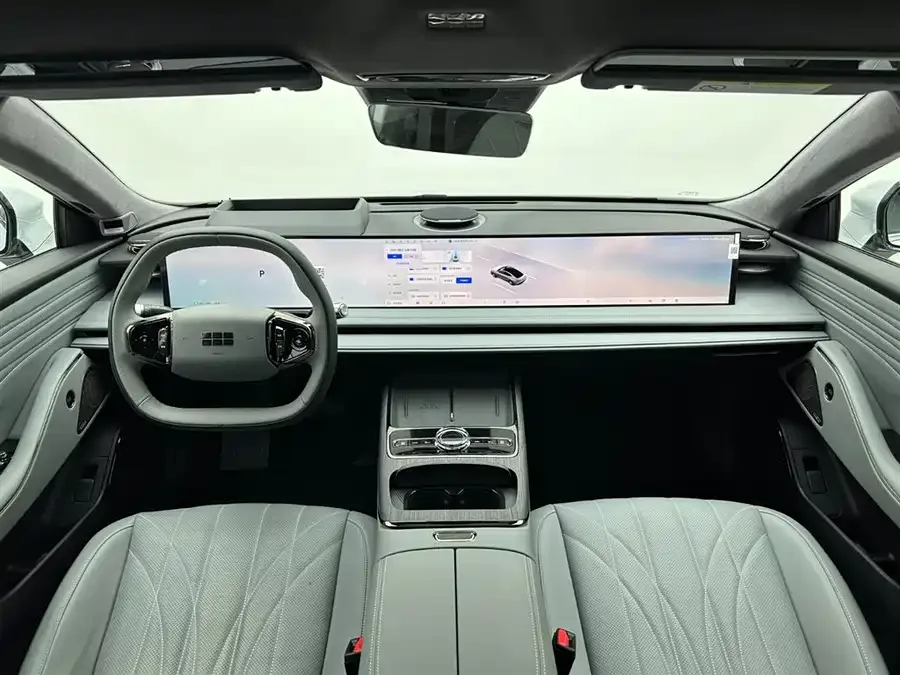 Geely Galaxy E8 Galaxy E8 2025 700km Long-distance Intelligent Driving Edition 2025 — миниатюра 5