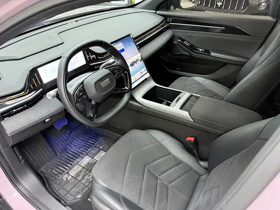 Geely Galaxy L6 Galaxy L6 2024 125km Creative Edition 2024 — миниатюра 2