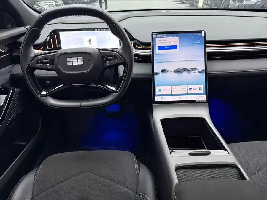 Geely Galaxy L6 Galaxy L6 2024 125km Creative Edition 2024 — миниатюра 4