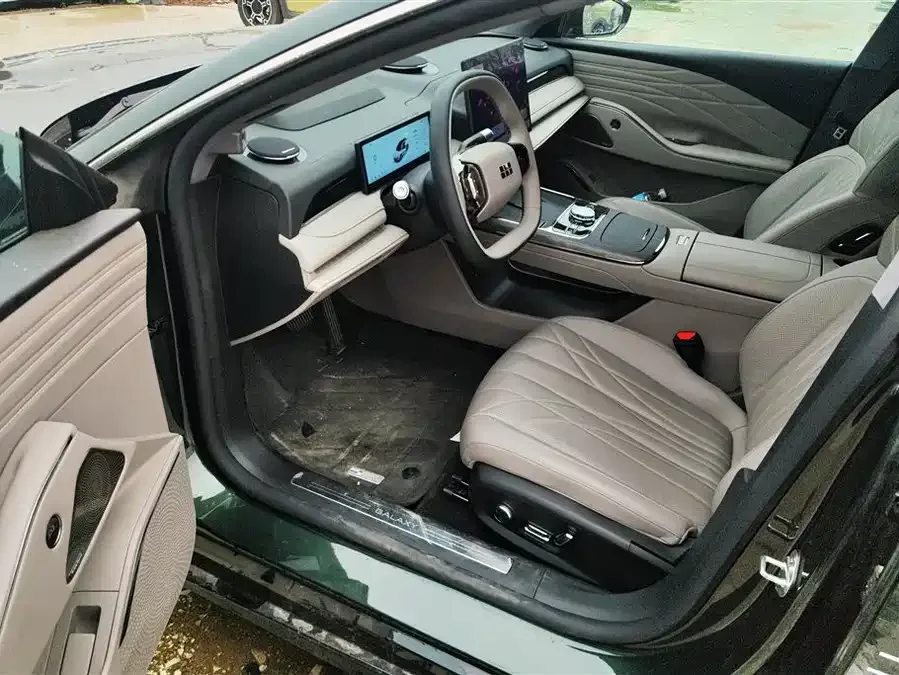 Geely Galaxy Star 8 Galaxy Star 8 2025 130km EM-P Starship Edition 2025 — миниатюра 3