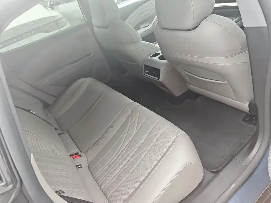 Geely Galaxy Star 8 Galaxy Star 8 2025 130km EM-P Starship Edition 2025 — миниатюра 2