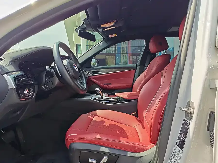 BMW 5 Series BMW 5 Series 2022 530Li Leading M Sport Package 2022 — миниатюра 4